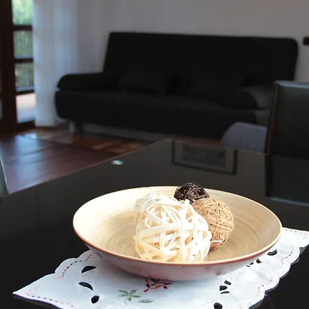 Sierra Pulide Apartmentos *